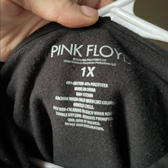 Pink Floyd Graphic Hoodie 🖤 - Picture 6 of 9